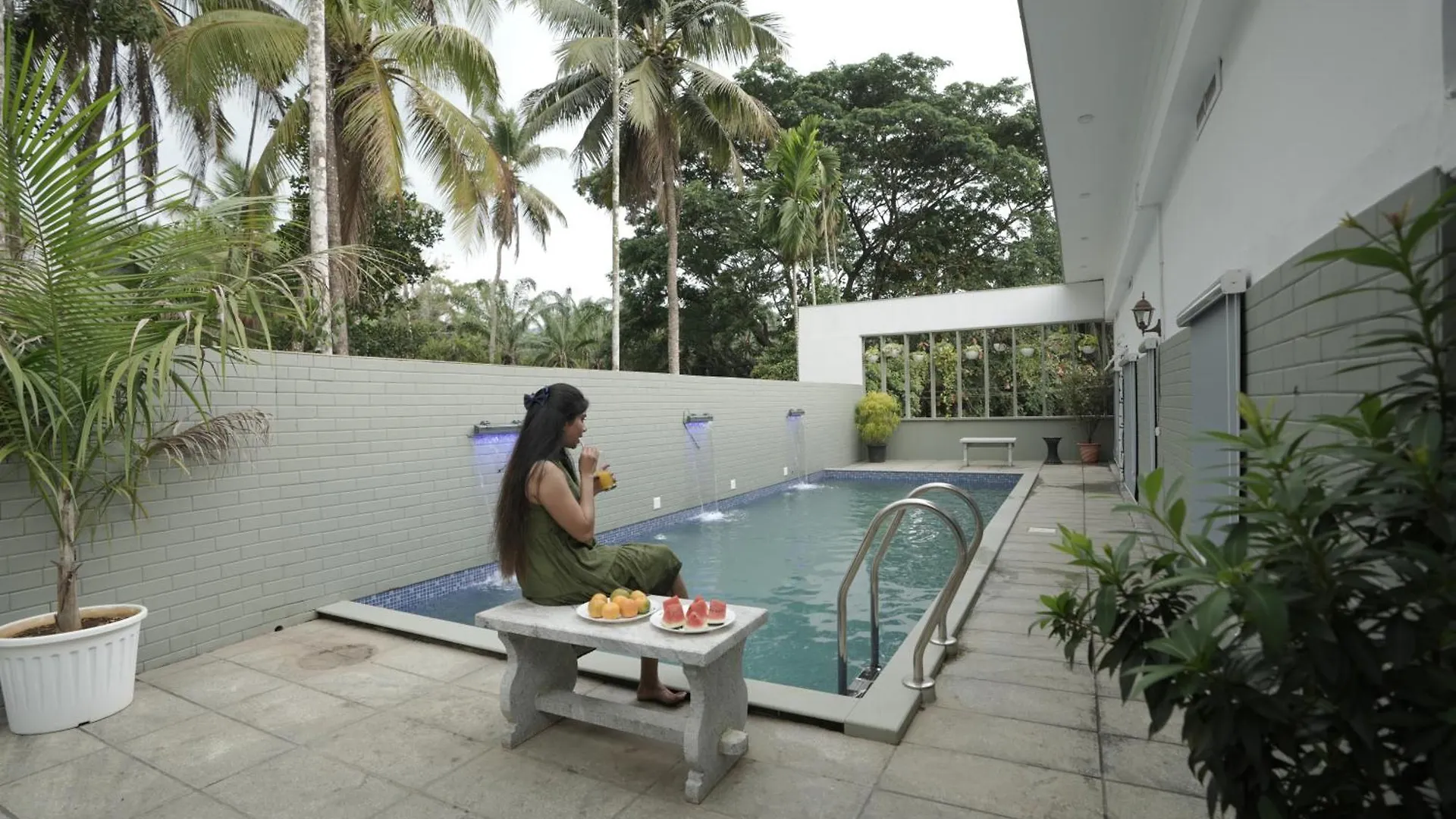 Clive Ten Resorts Athirappilly Kizhake Chālakudi