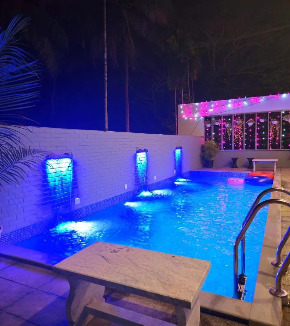 Clive Ten Resorts Athirappilly Kizhake Chālakudi